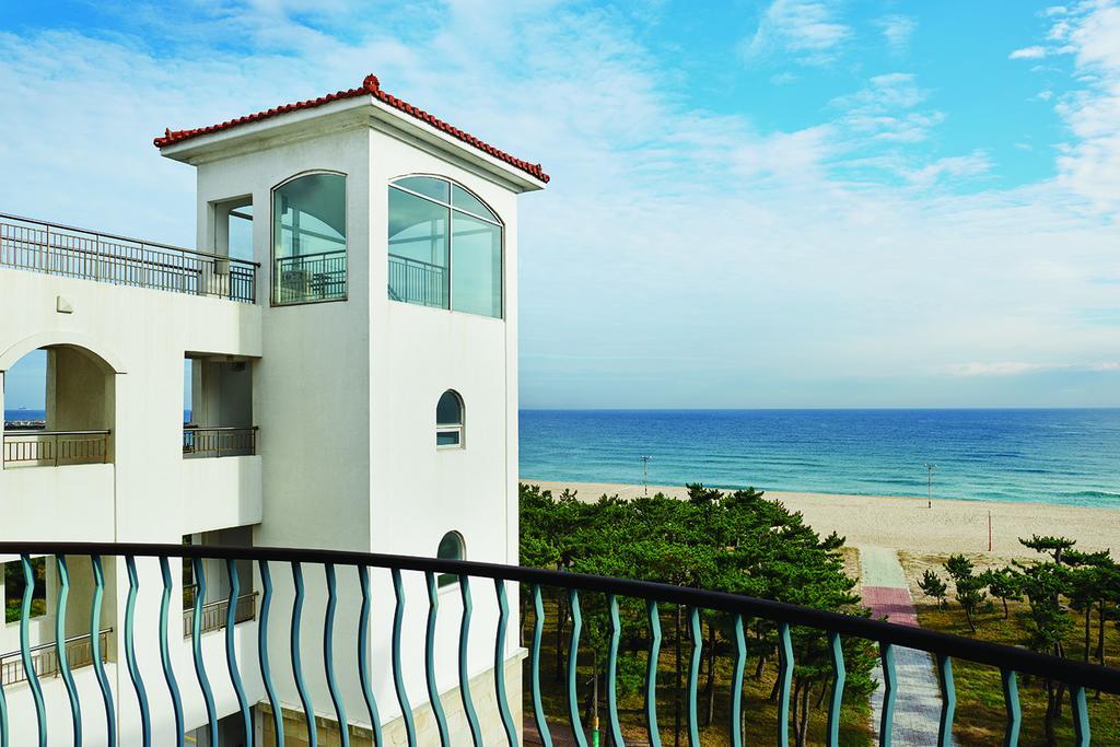 The Suites Hotel Naksan Yangyang Exterior foto